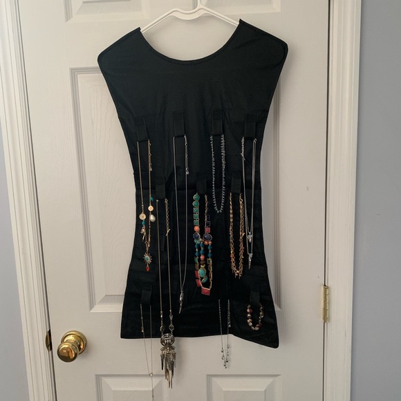 ONE LEFT! Hanging Double-Sided Jewelry Organizer - Picture 4 of 8